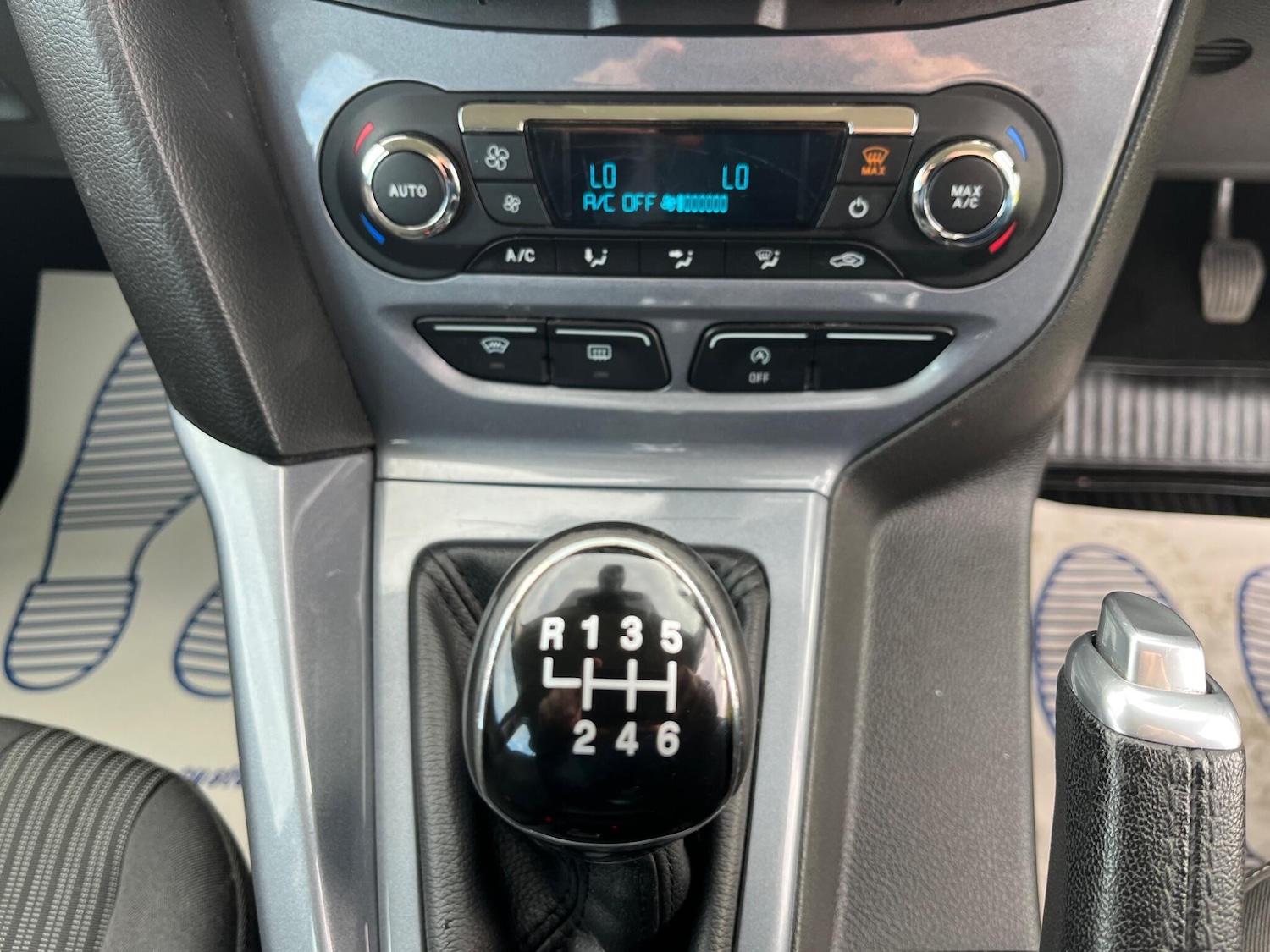Used Ford Focus 2014 for sale - 76042340: Photo 19