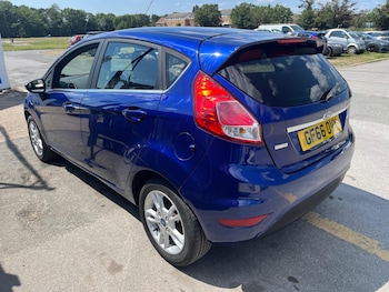 Used Ford Fiesta 2016 for sale - 79092868: Photo
