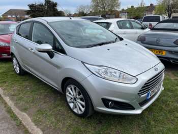 2017 (17) - 1.0T EcoBoost Titanium Euro 6 (s/s) 5dr