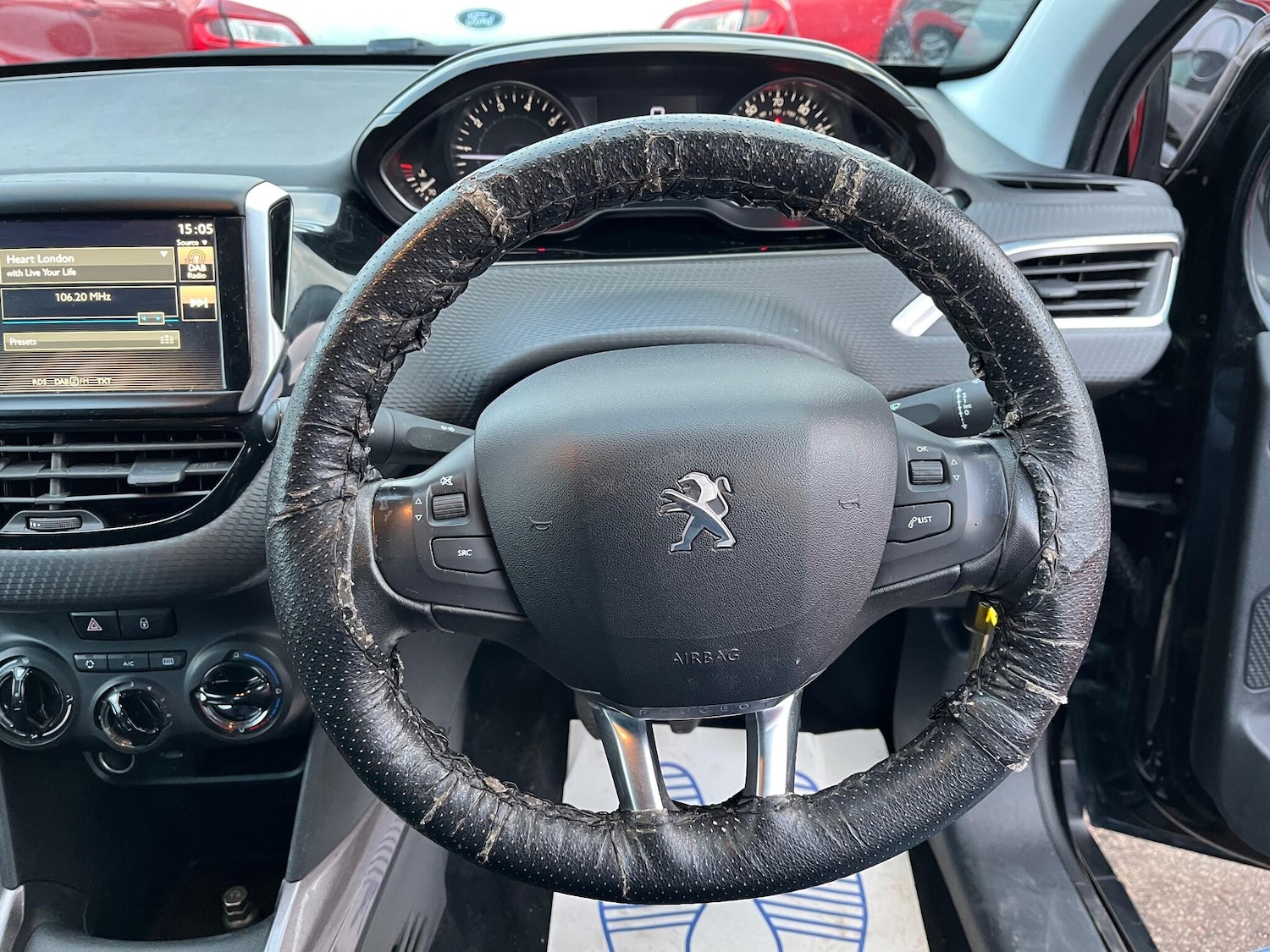 Used Peugeot 2008 2016 for sale - 76997198: Photo 19