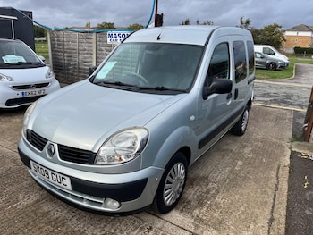 Used Renault Kangoo 2009 for sale - 76441048: Photo