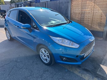 Used Ford Fiesta 2015 for sale - 79613173: Photo