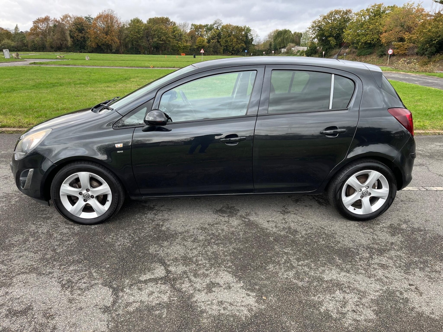 Used Vauxhall Corsa for sale - 76550740: Photo 8