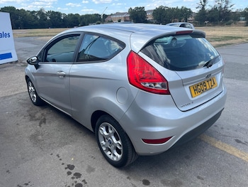 Used Ford Fiesta 2009 for sale - 79396639: Photo