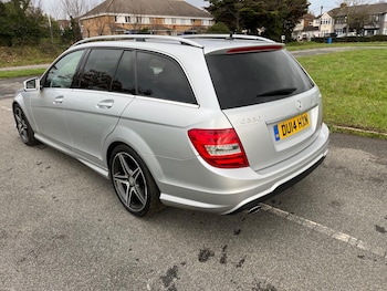 Used Mercedes-Benz C Class 2014 for sale - 77090885: Photo