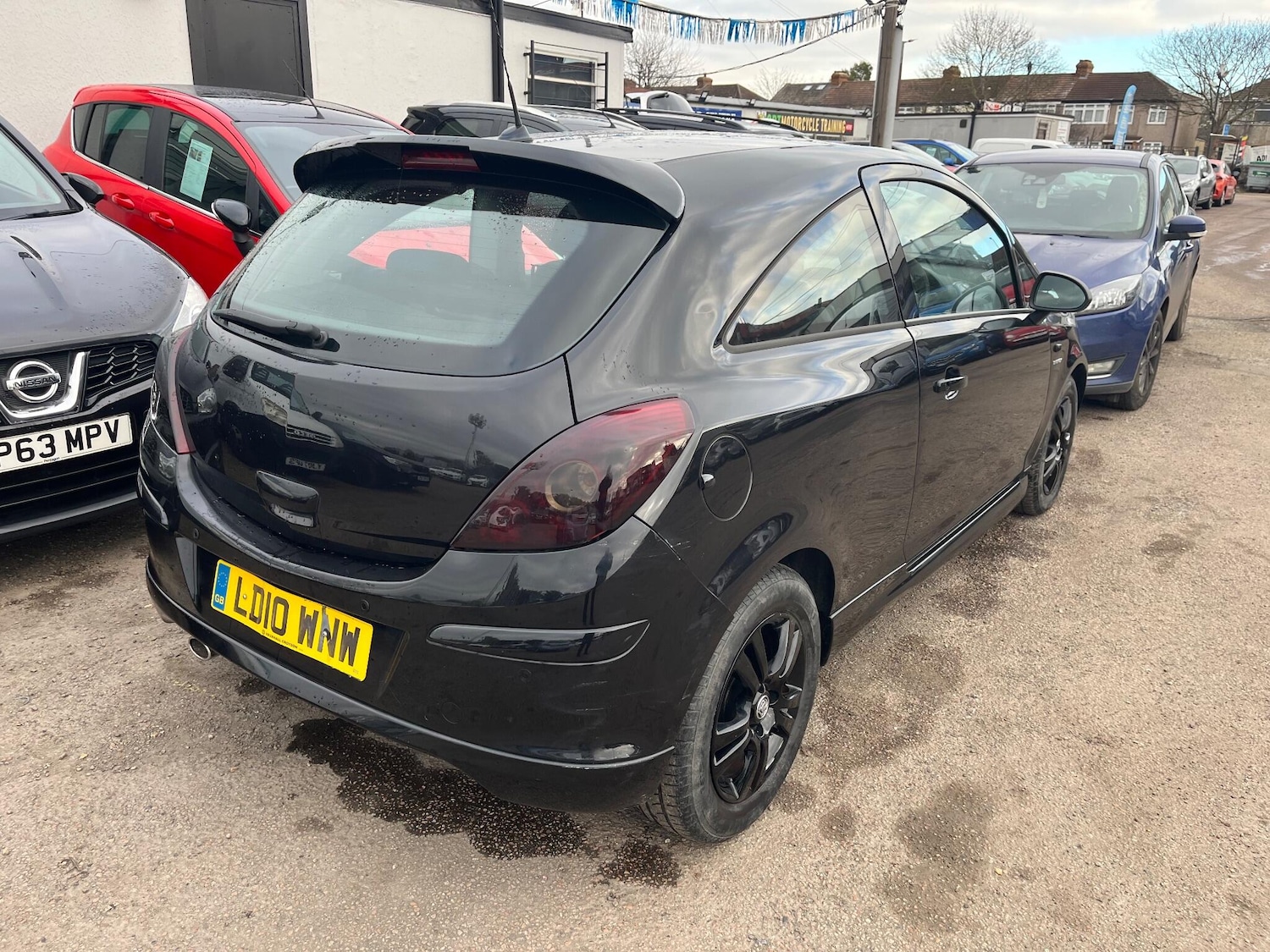 Used Vauxhall Corsa 2010 for sale - 77120367: Photo 5