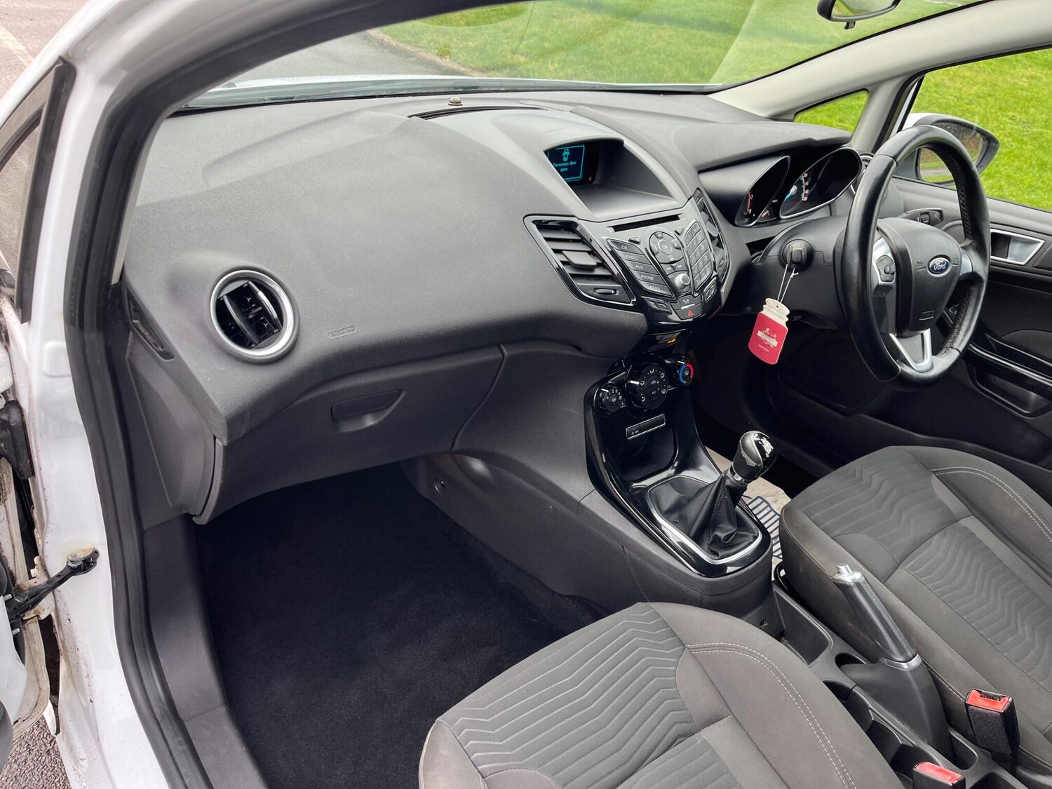 Used Ford Fiesta 2015 for sale - 77586429: Photo 14