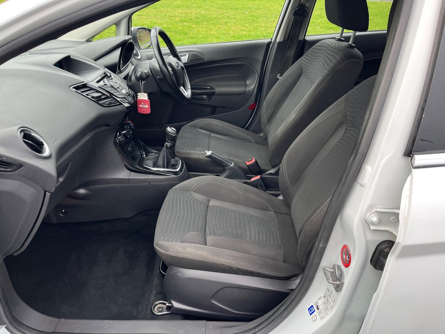 Used Ford Fiesta 2015 for sale - 77586429: Photo 15