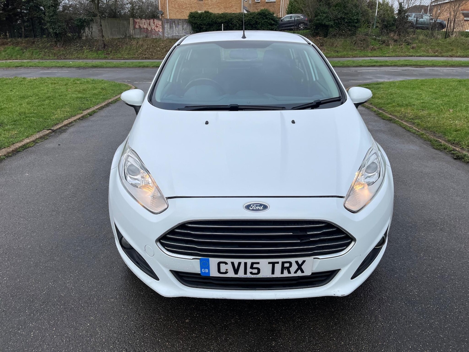 Used Ford Fiesta 2015 for sale - 77586429: Photo 2