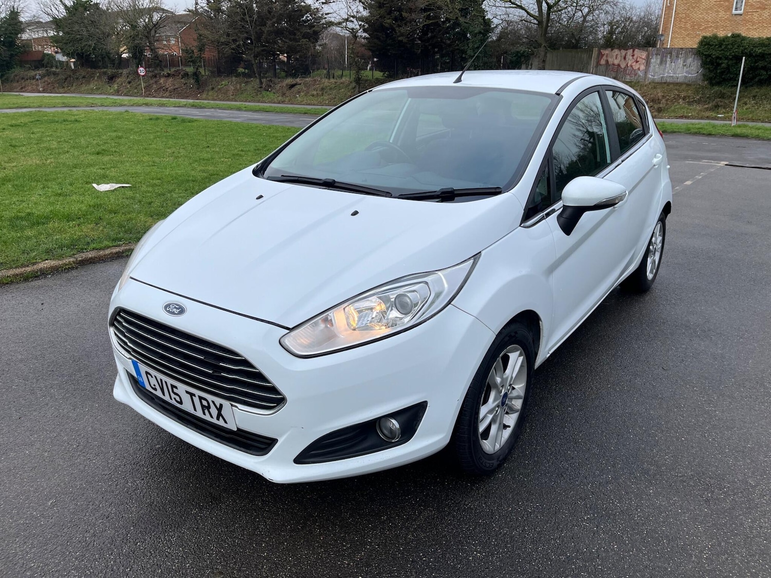 Used Ford Fiesta 2015 for sale - 77586429: Photo 3