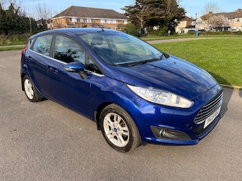 Used Ford Fiesta 2015 for sale - 77737518: Photo