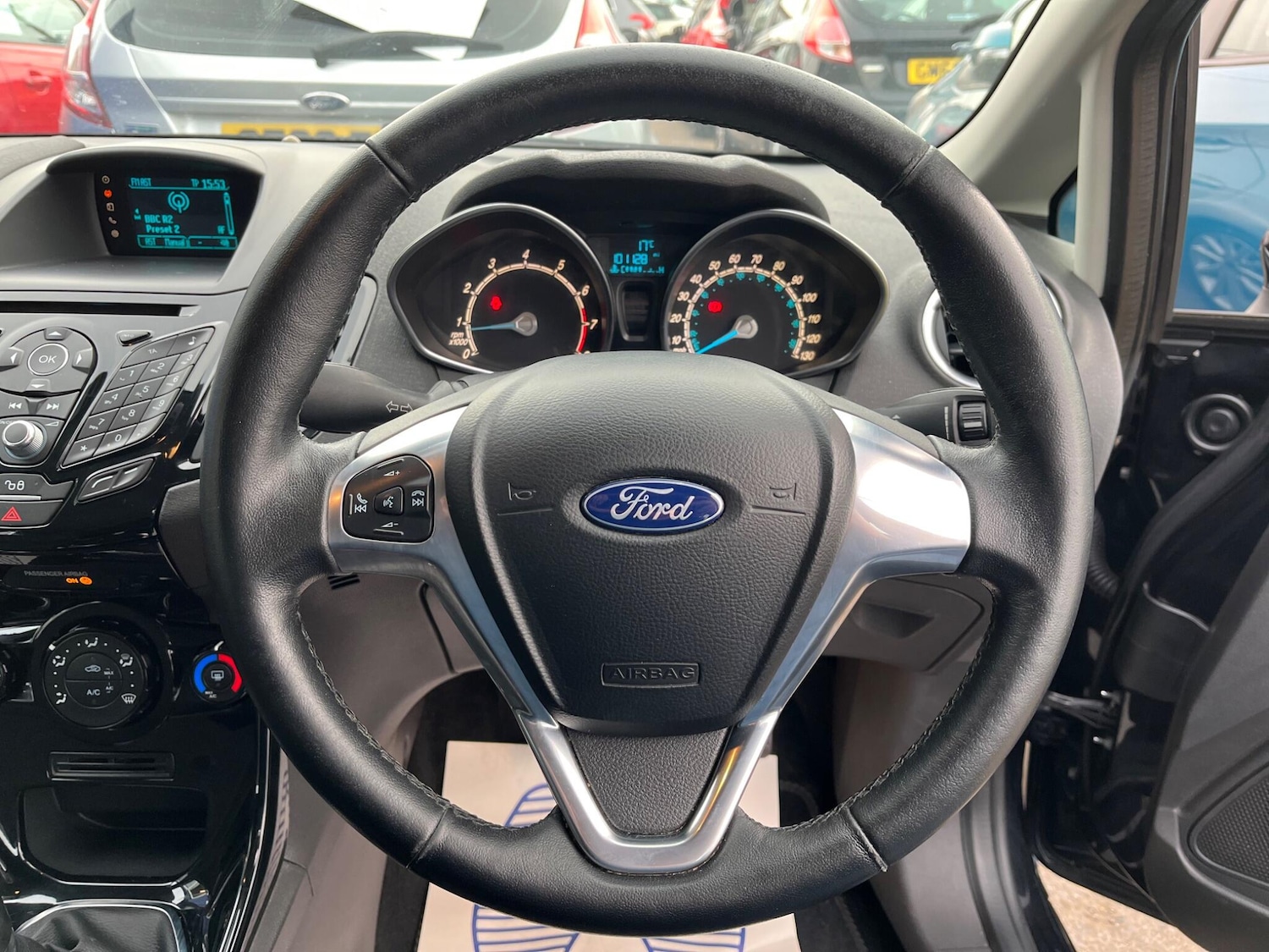 Used Ford Fiesta 2015 for sale - 76137630: Photo 18