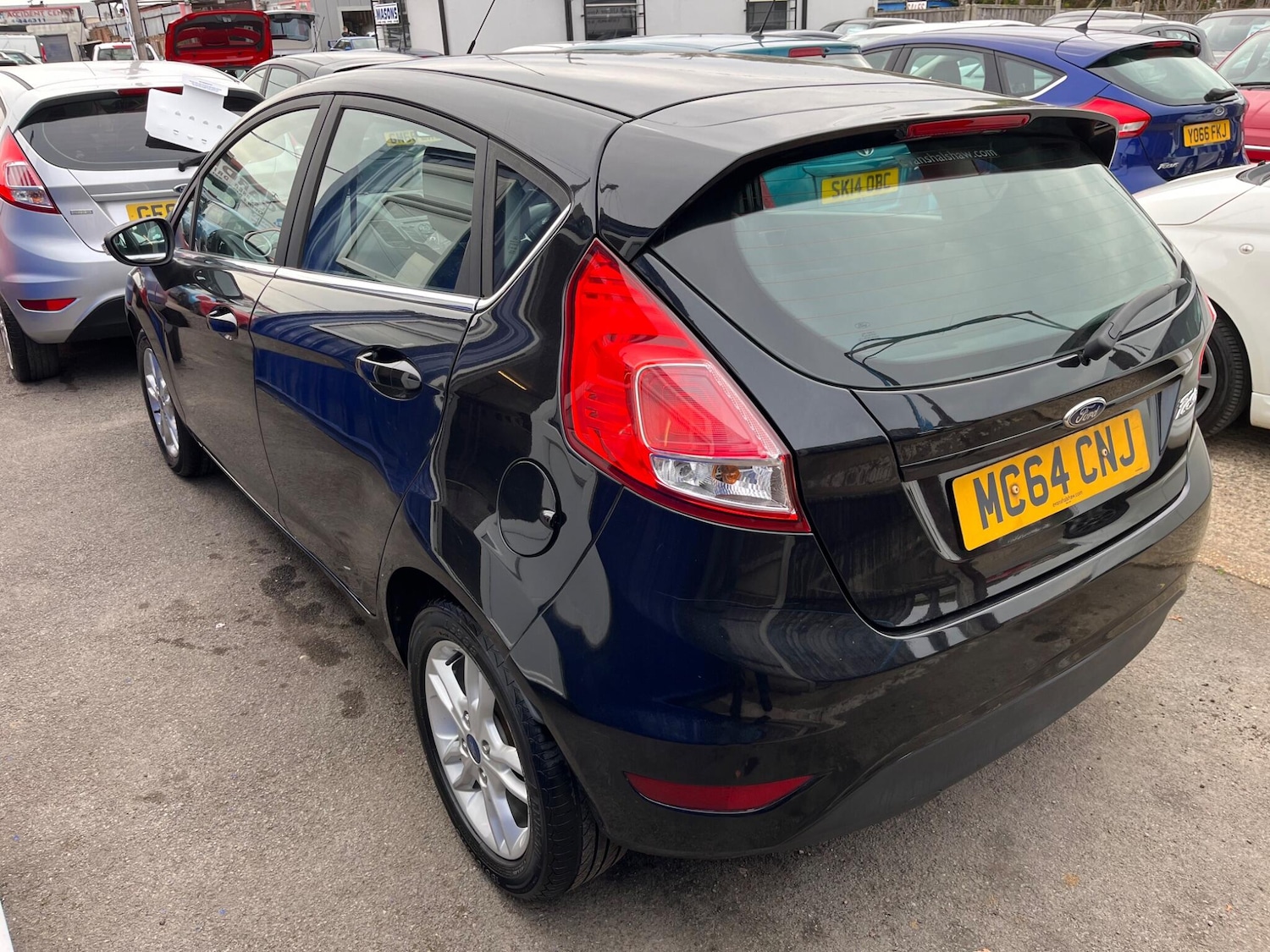 Used Ford Fiesta 2015 for sale - 76137630: Photo 4