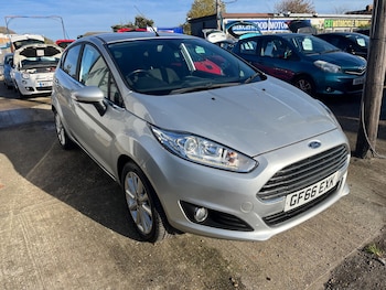 Used Ford Fiesta 2016 for sale - 76359897: Photo