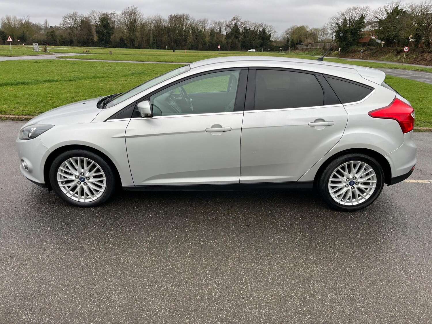Used Ford Focus for sale - 77612998: Photo 8