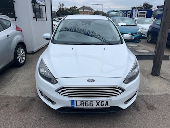 Used Ford Focus 2016 for sale - 76094819: Photo 2