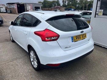 Used Ford Focus 2016 for sale - 76094819: Photo 4