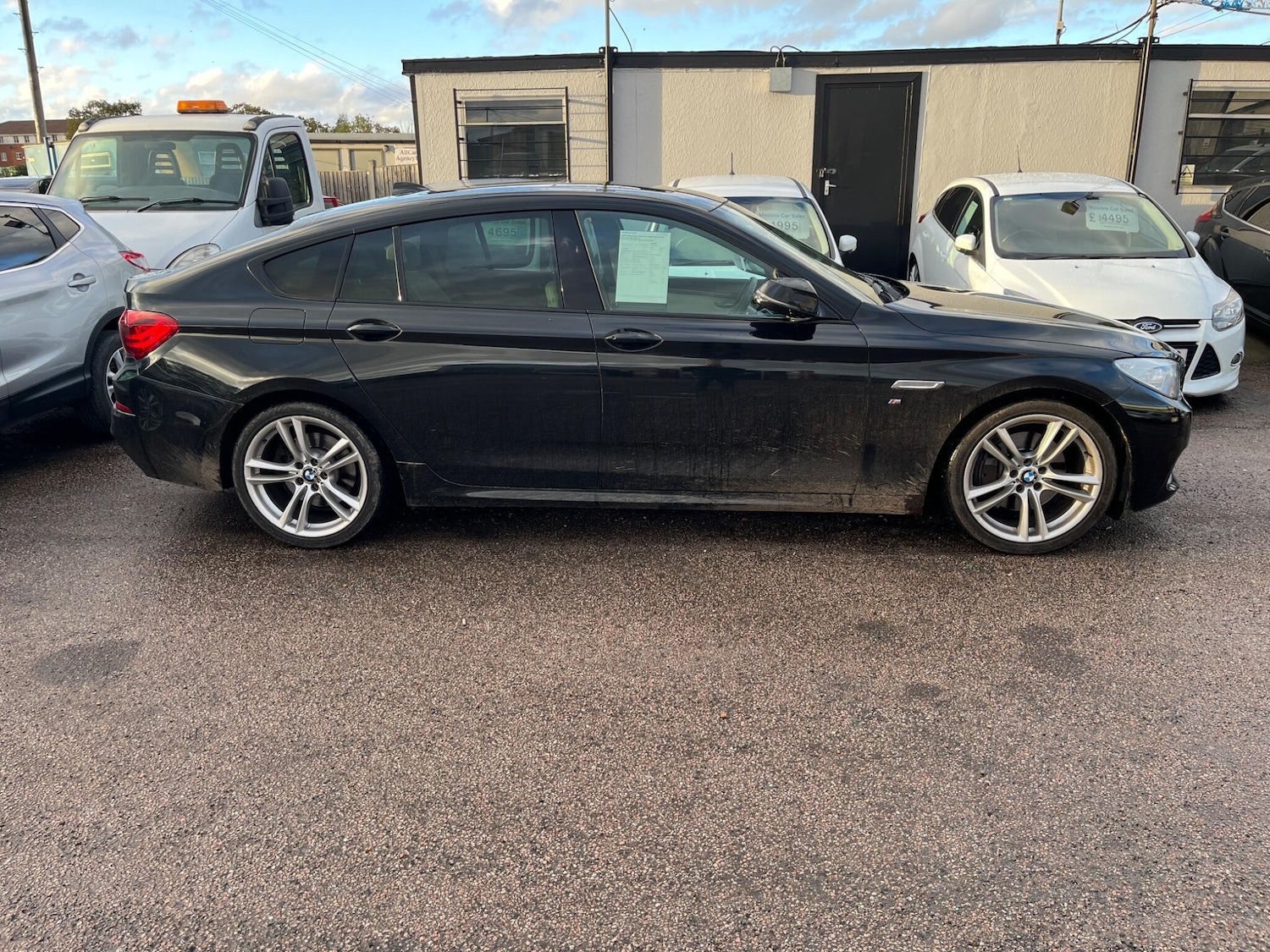 Used BMW 5 Series Gran Turismo 2014 for sale - 76432076: Photo 2