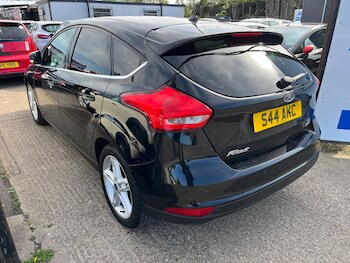 Used Ford Focus 2017 for sale - 78334296: Photo