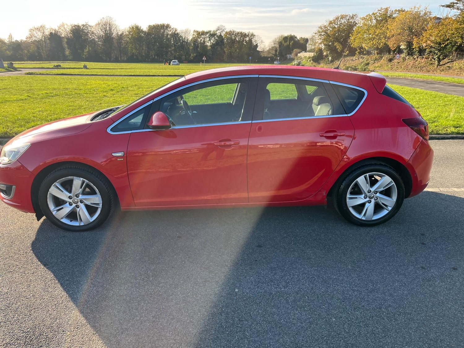 Used Vauxhall Astra 2015 for sale - 76714656: Photo 8