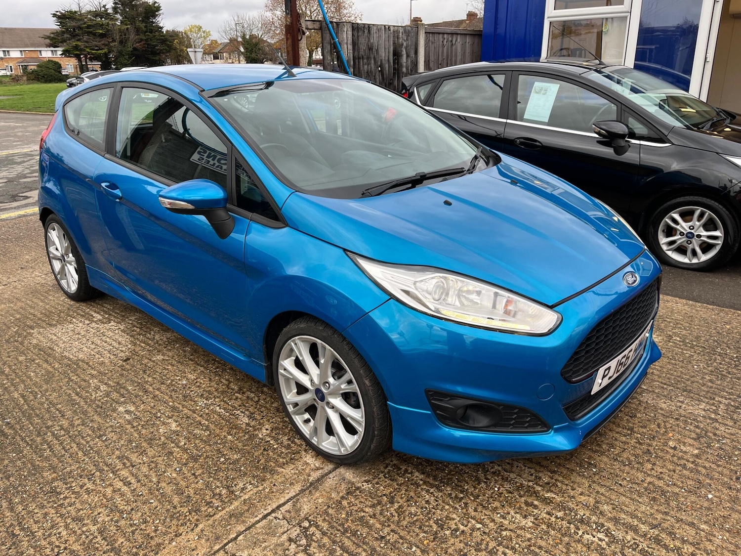 Used Ford Fiesta for sale - 76550747: Photo 1
