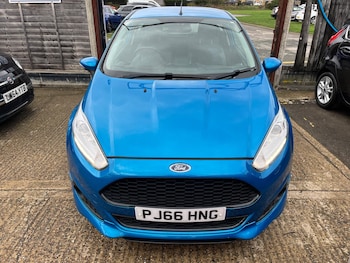 Used Ford Fiesta 2016 for sale - 76550747: Photo