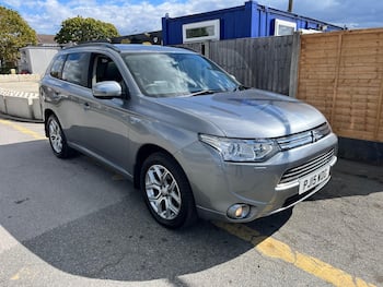 Used Mitsubishi Outlander 2015 for sale - 79874876: Photo