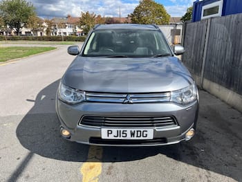 Used Mitsubishi Outlander 2015 for sale - 79874876: Photo