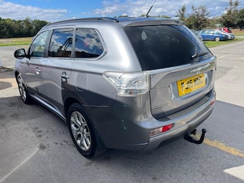 Used Mitsubishi Outlander 2015 for sale - 79874876: Photo