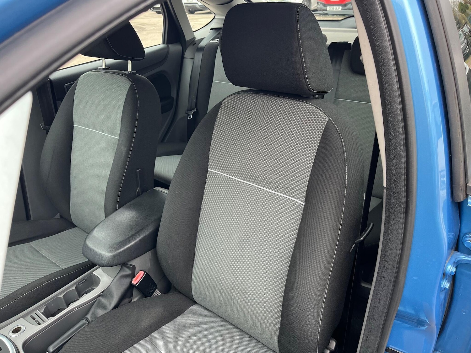 Used Ford Focus 2010 for sale - 78086288: Photo 13