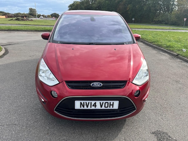 Used Ford S-Max 2014 for sale - 76179520: Photo 2