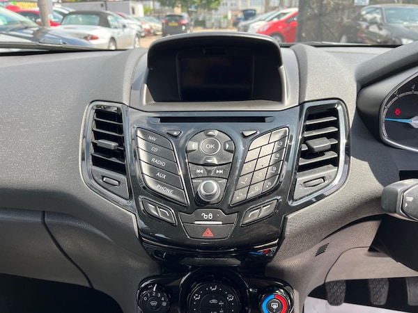 Used Ford Fiesta 2016 for sale - 74989398: Photo 18