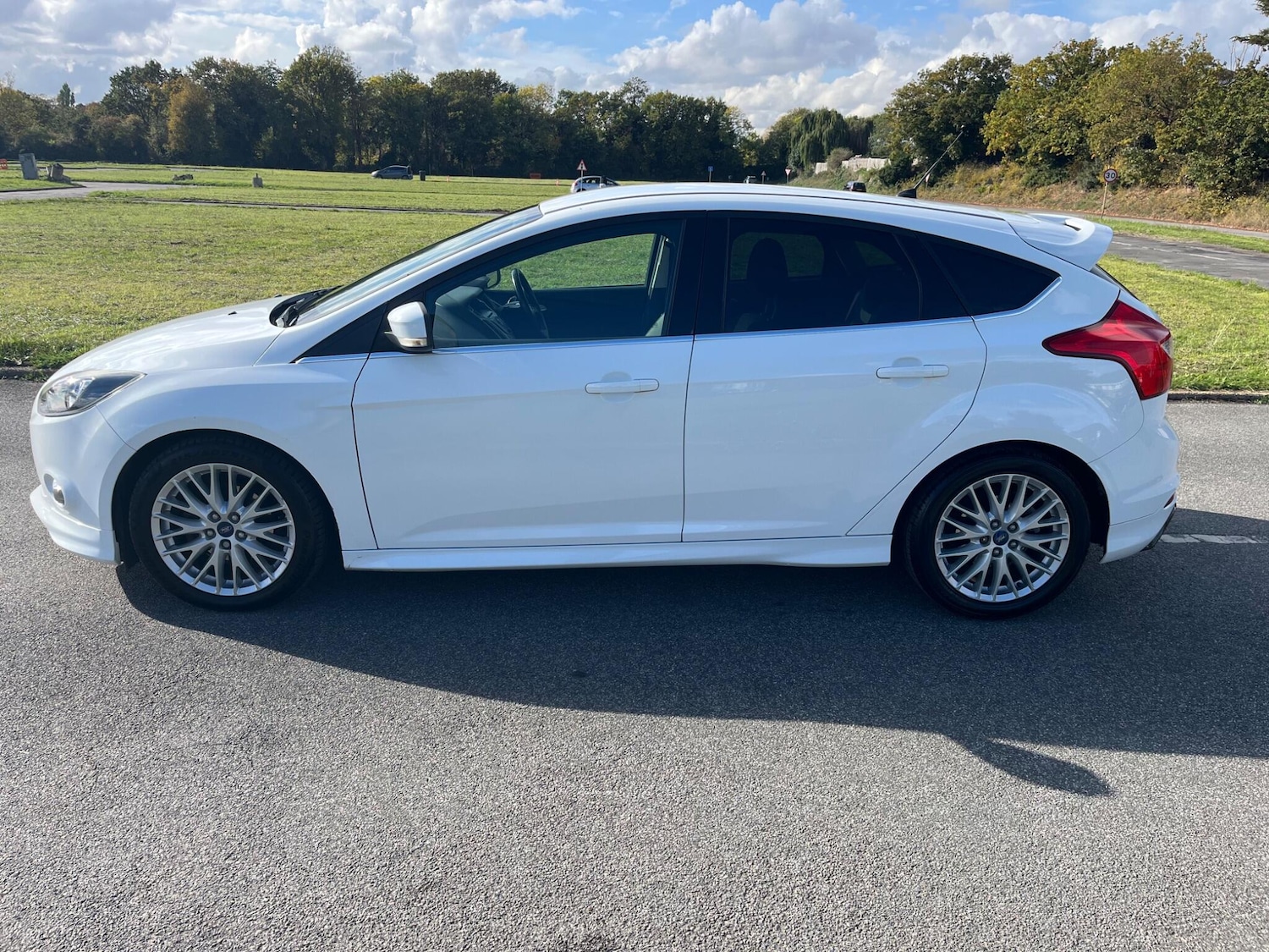 Used Ford Focus 2013 for sale - 76326269: Photo 8