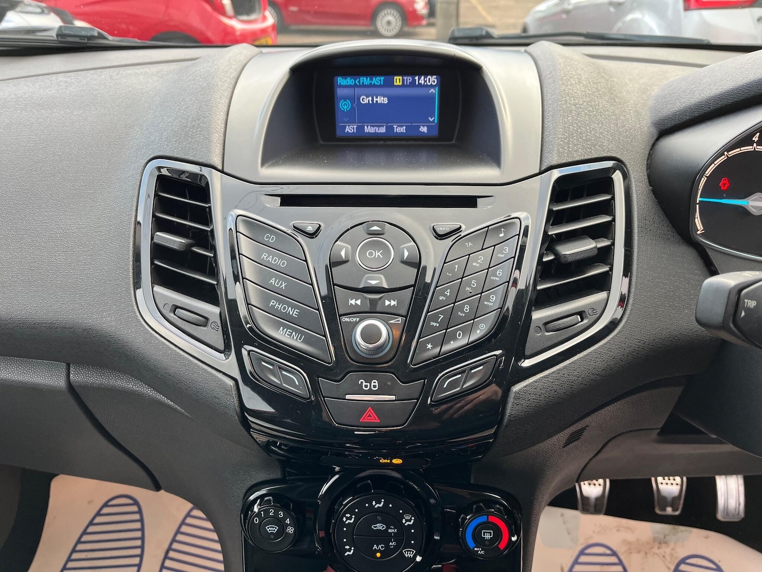 Used Ford Fiesta 2016 for sale - 77057477: Photo 16