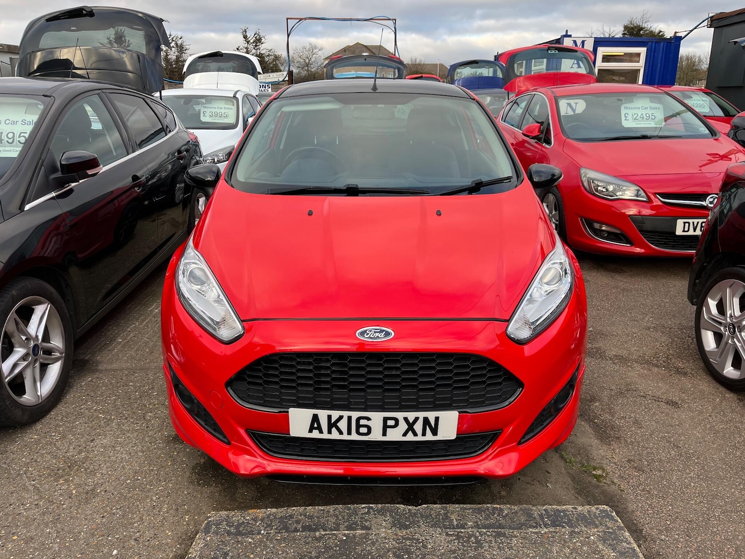 Used Ford Fiesta 2016 for sale - 77057477: Photo 2
