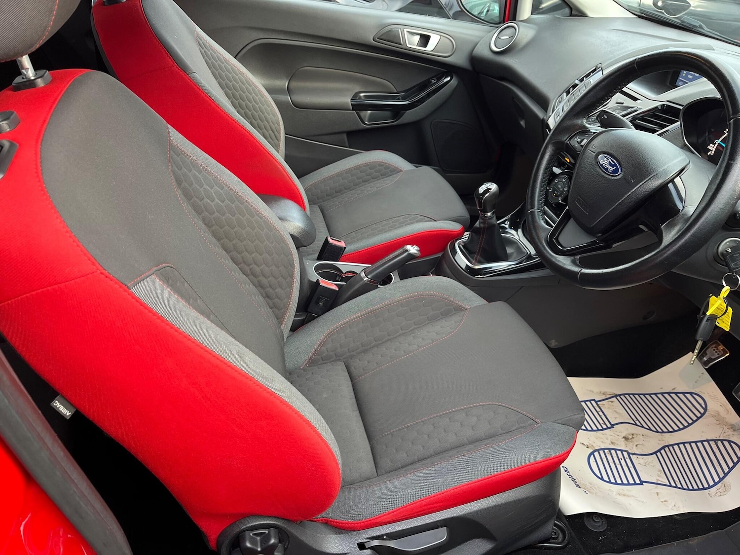 Used Ford Fiesta 2016 for sale - 77057477: Photo 9