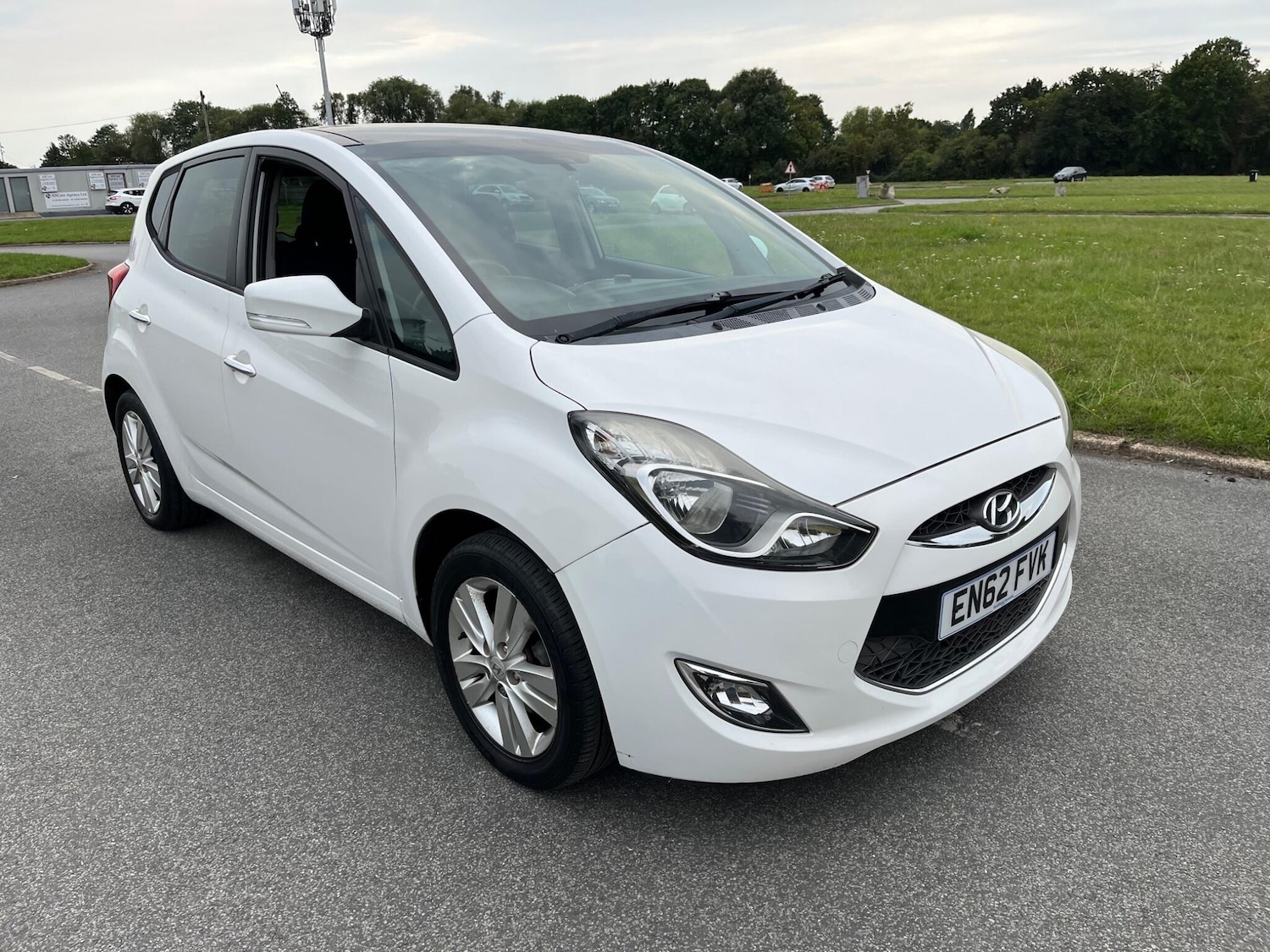 Used Hyundai Ix20 2013 for sale - 76701116: Photo 1