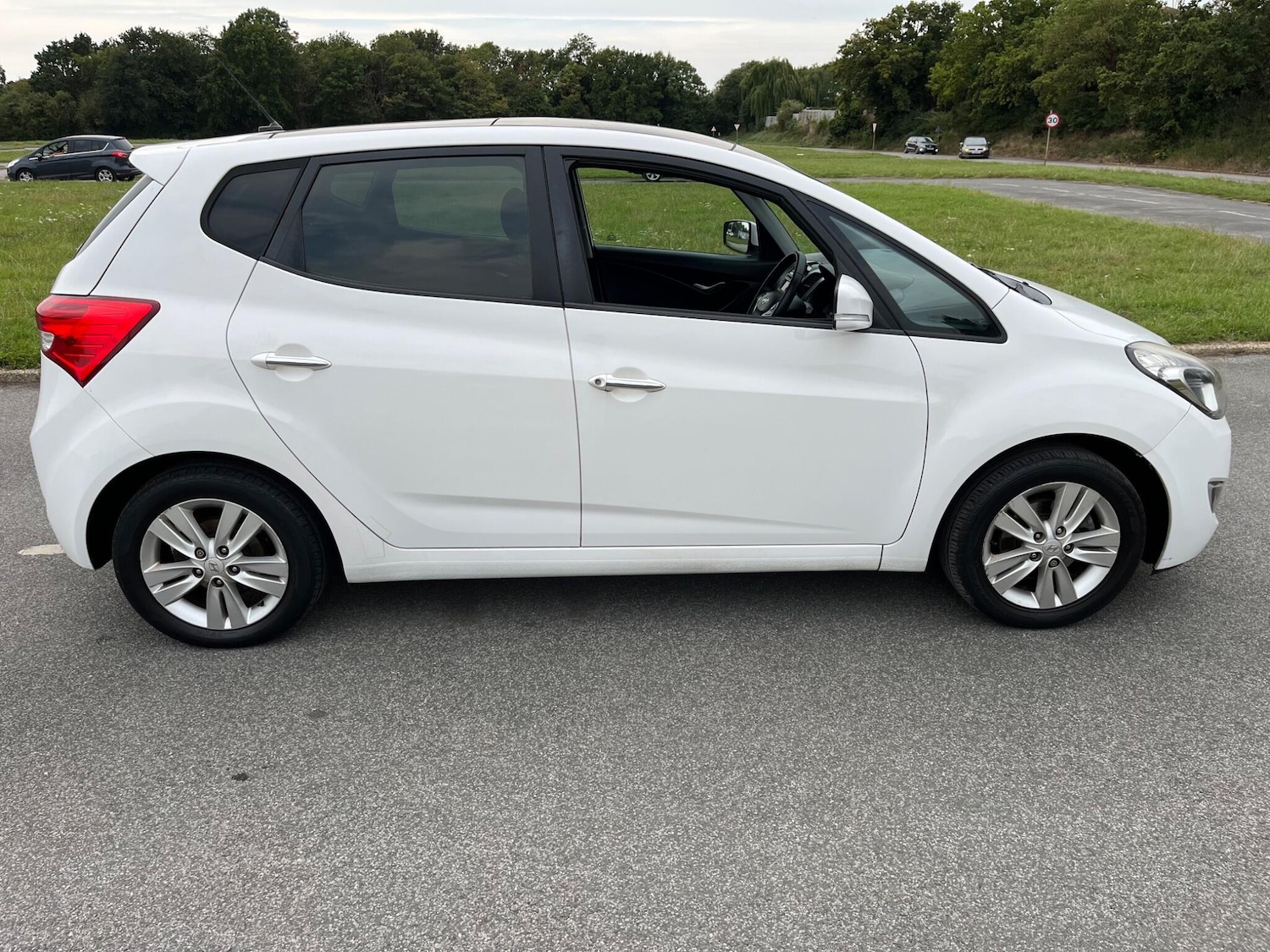 Used Hyundai Ix20 2013 for sale - 76701116: Photo 7