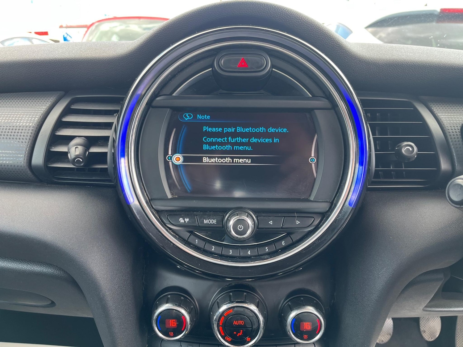 Used MINI Hatch 2015 for sale - 76987957: Photo 19