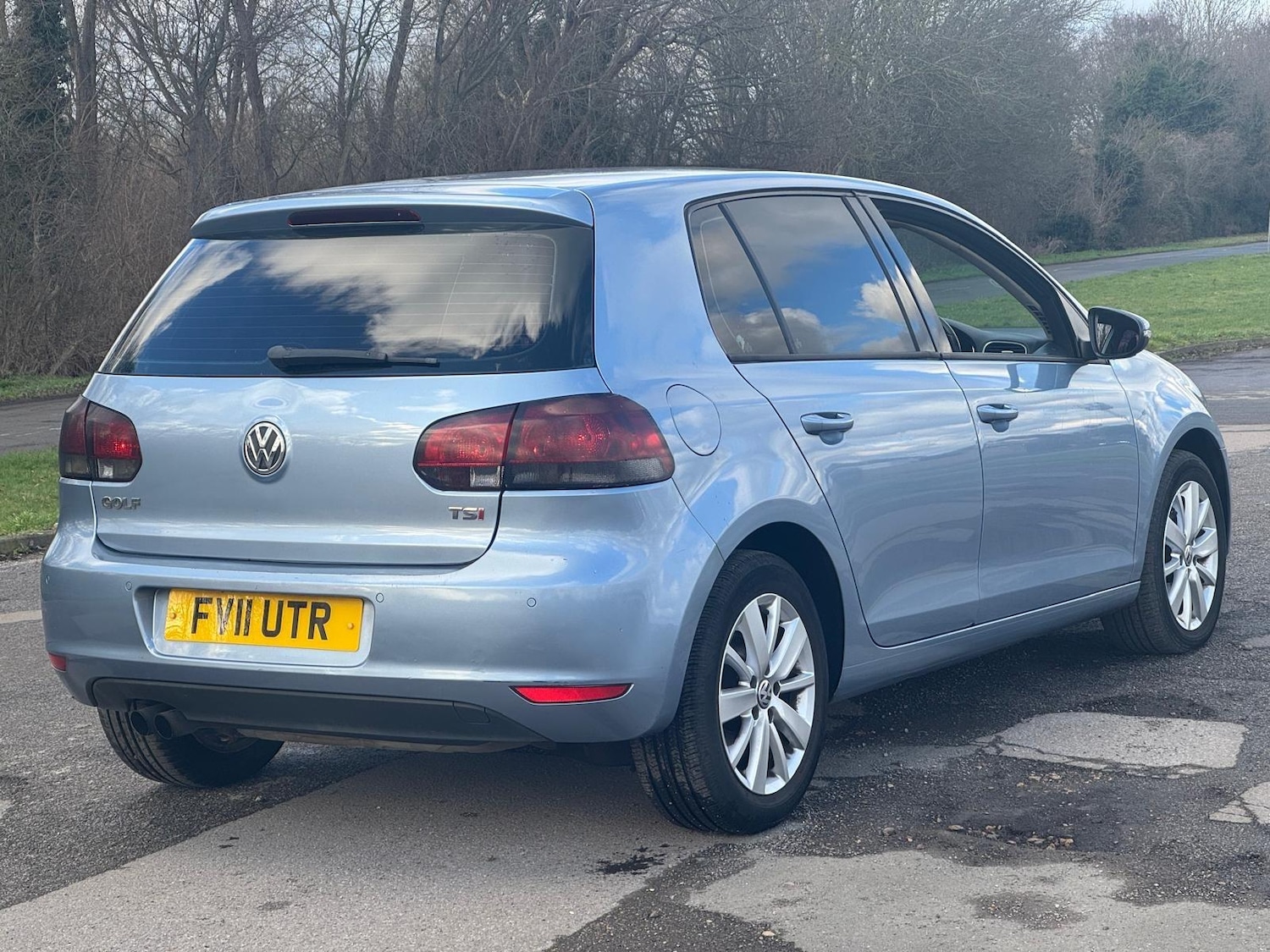 Used Volkswagen Golf 2011 for sale - 77455034: Photo 3