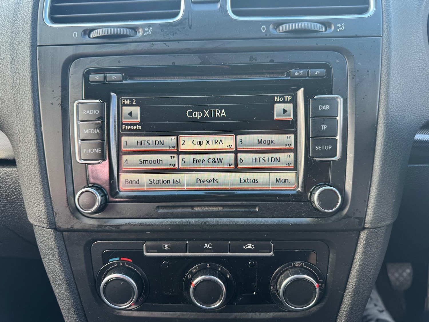 Used Volkswagen Golf 2011 for sale - 77455034: Photo 5