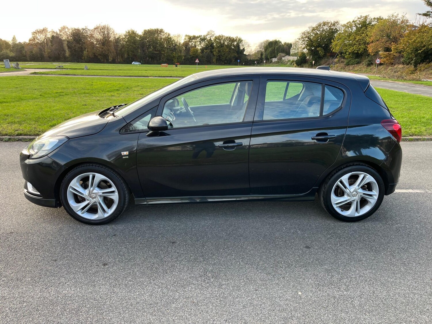 Used Vauxhall Corsa 2016 for sale - 76361370: Photo 8