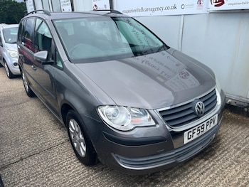 Used Volkswagen Touran 2009 for sale - 78661952: Photo