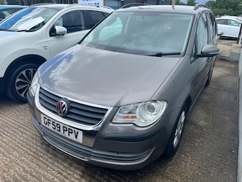 Used Volkswagen Touran 2009 for sale - 78661952: Photo