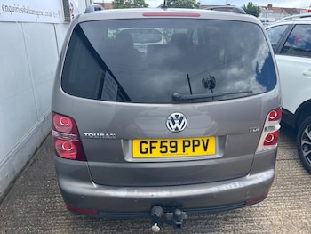 Used Volkswagen Touran 2009 for sale - 78661952: Photo
