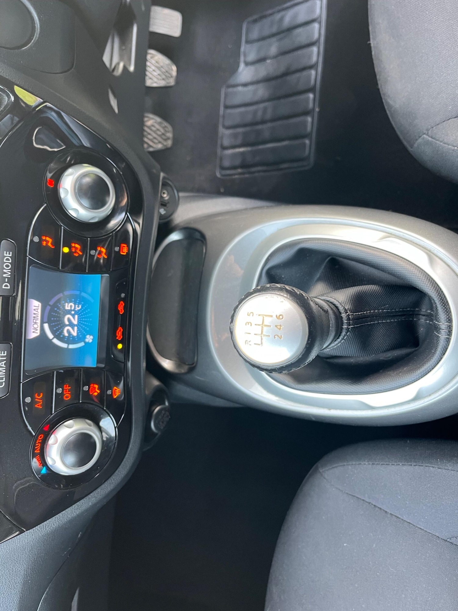 Used Nissan Juke 2015 for sale - 76562134: Photo 17