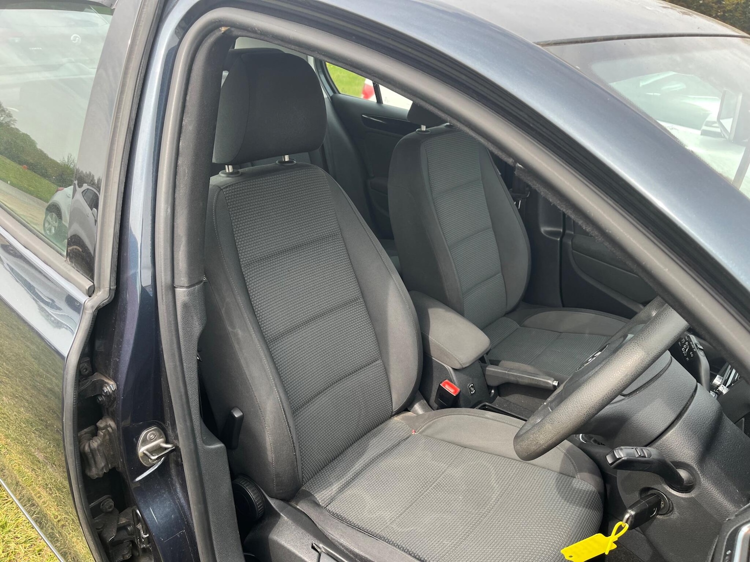 Used Volkswagen Golf 2010 for sale - 78184508: Photo 9