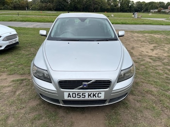 Used Volvo S40 2005 for sale - 76138669: Photo