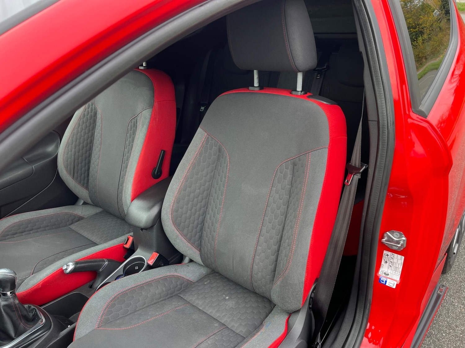 Used Ford Fiesta 2017 for sale - 76043043: Photo 15