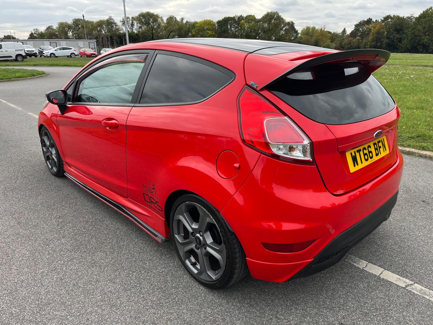 Used Ford Fiesta 2017 for sale - 76043043: Photo 4